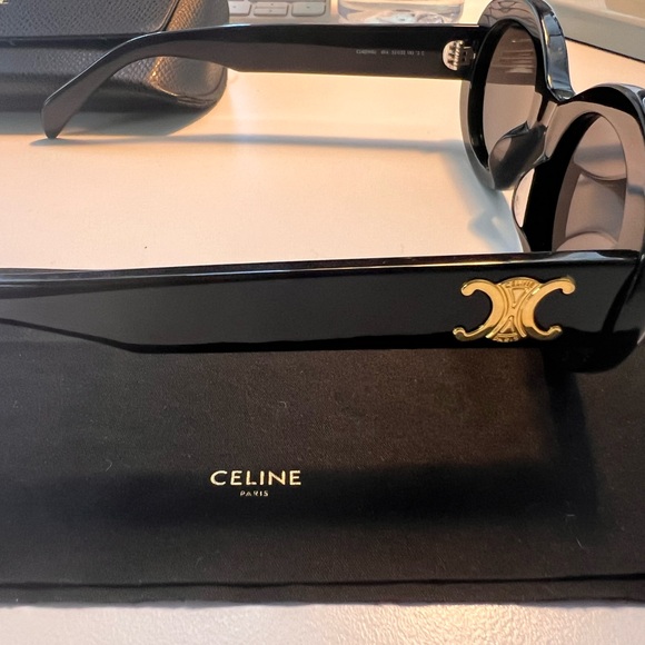 Celine Arc De Triomphe Oval Sunglasses Black - Picture 4 of 7